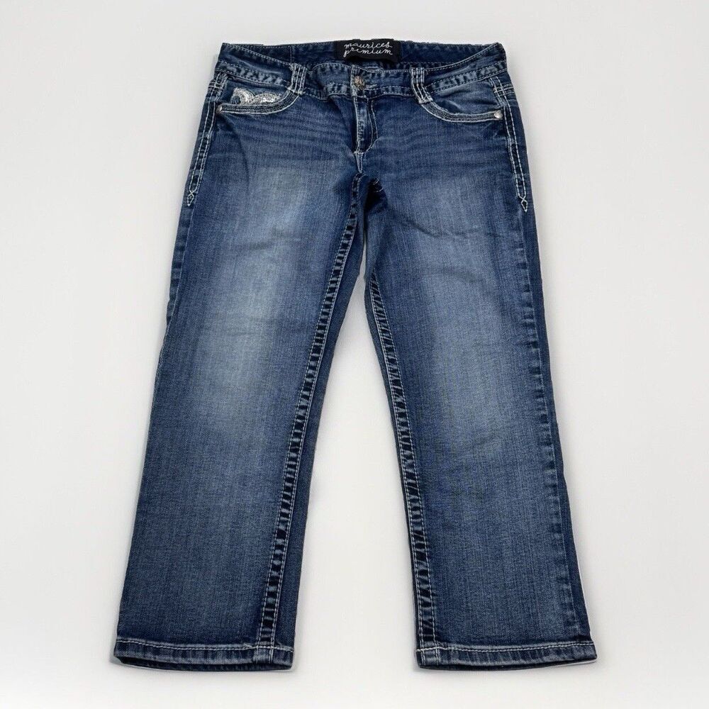 Maurices Jeans Juniors 7/8 REG Cropped Sequin Embroidered Blue Measures 31 x 22